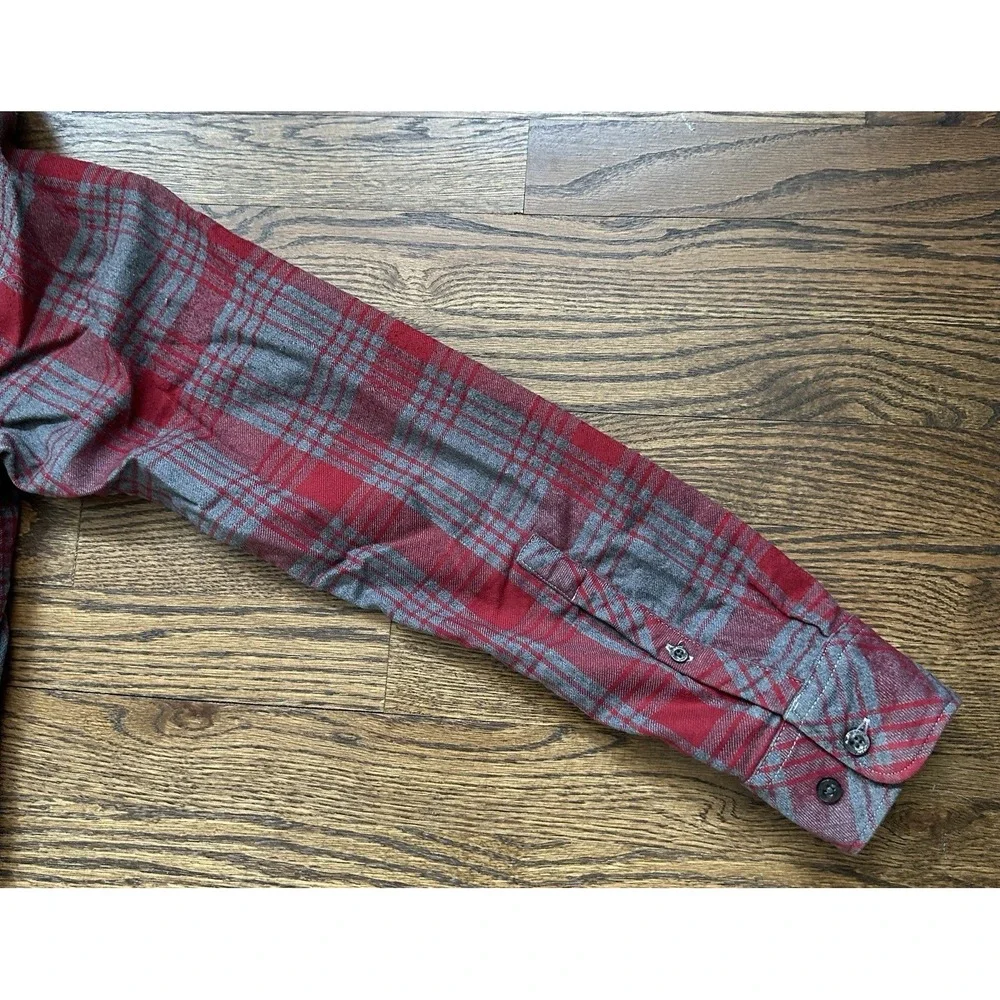 The North Face Mens Approach Flannel Shirt Red Gray Plaid Long Sleeve M